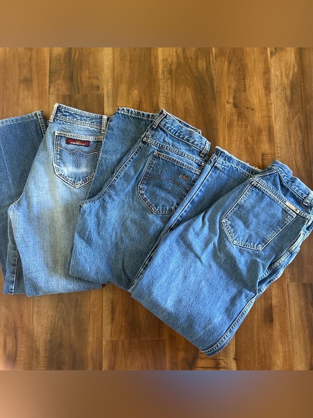 Ladies, vintage denim blue jean 3 pack!